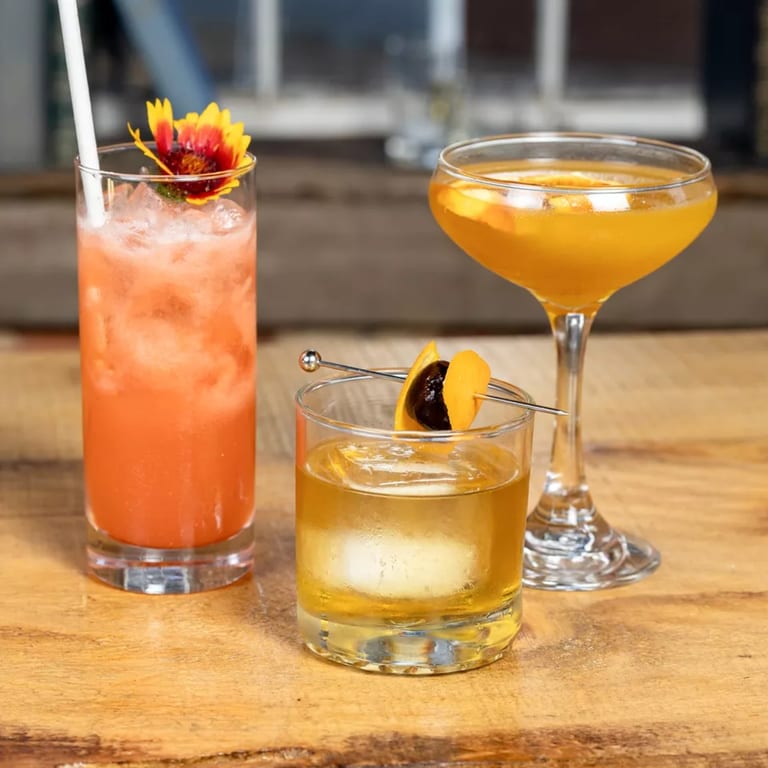 Wine & Cocktails, Perfected